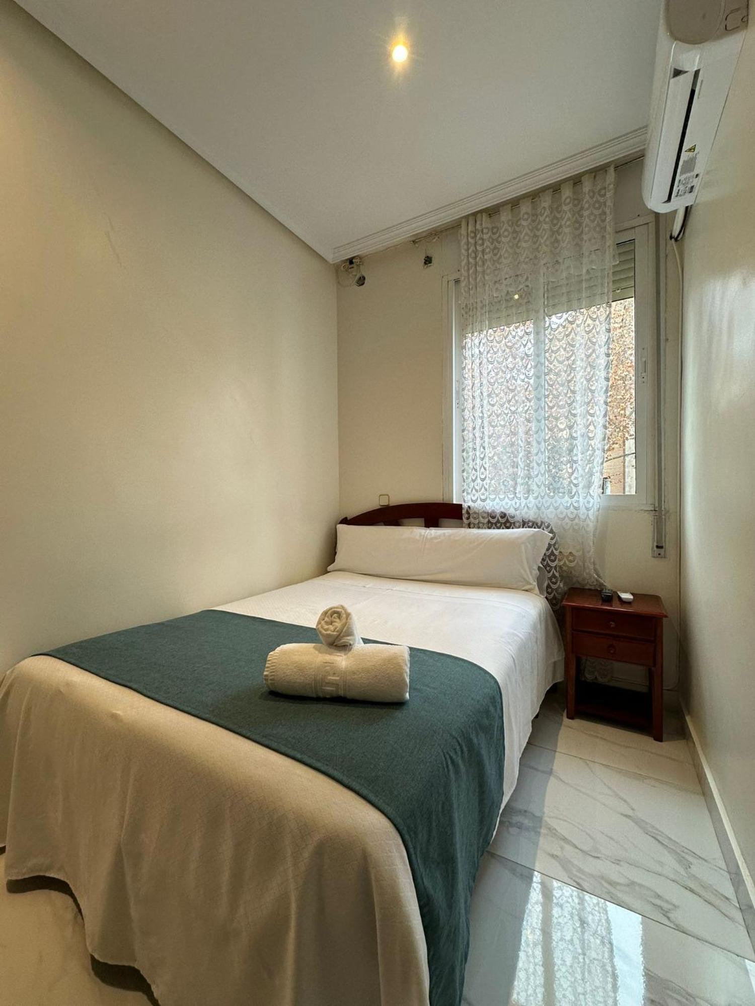 Hostal Villamanez مدريد المظهر الخارجي الصورة
